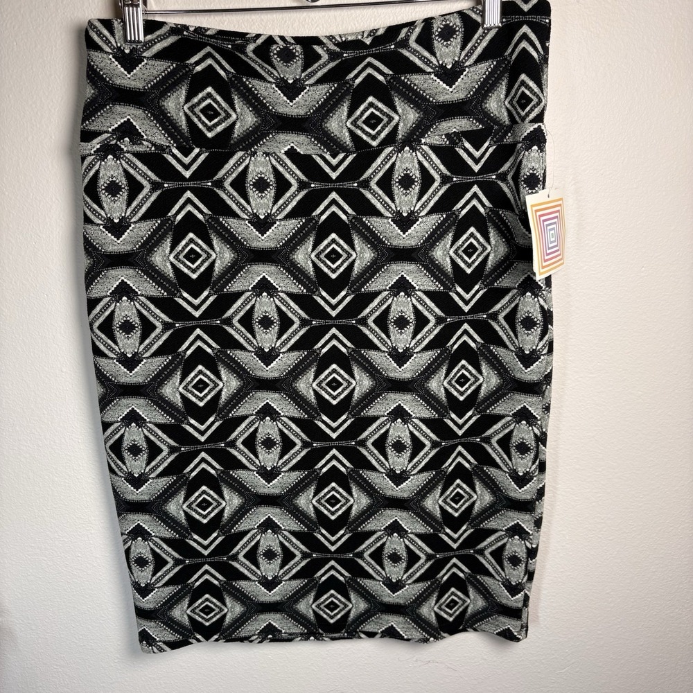 NWT LuLaRoe LLR Womens XL ~ Black Gray Geometric Cassie Skirt Stretch Pencil NEW